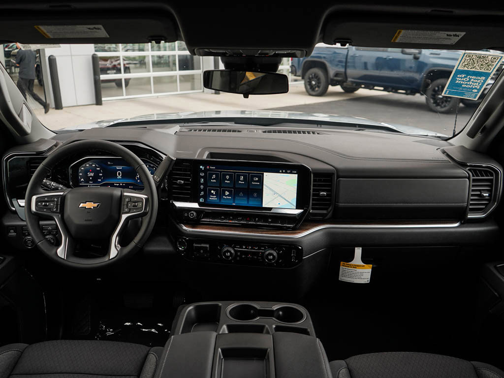 New 2025 Chevrolet Silverado 1500 LT image 11