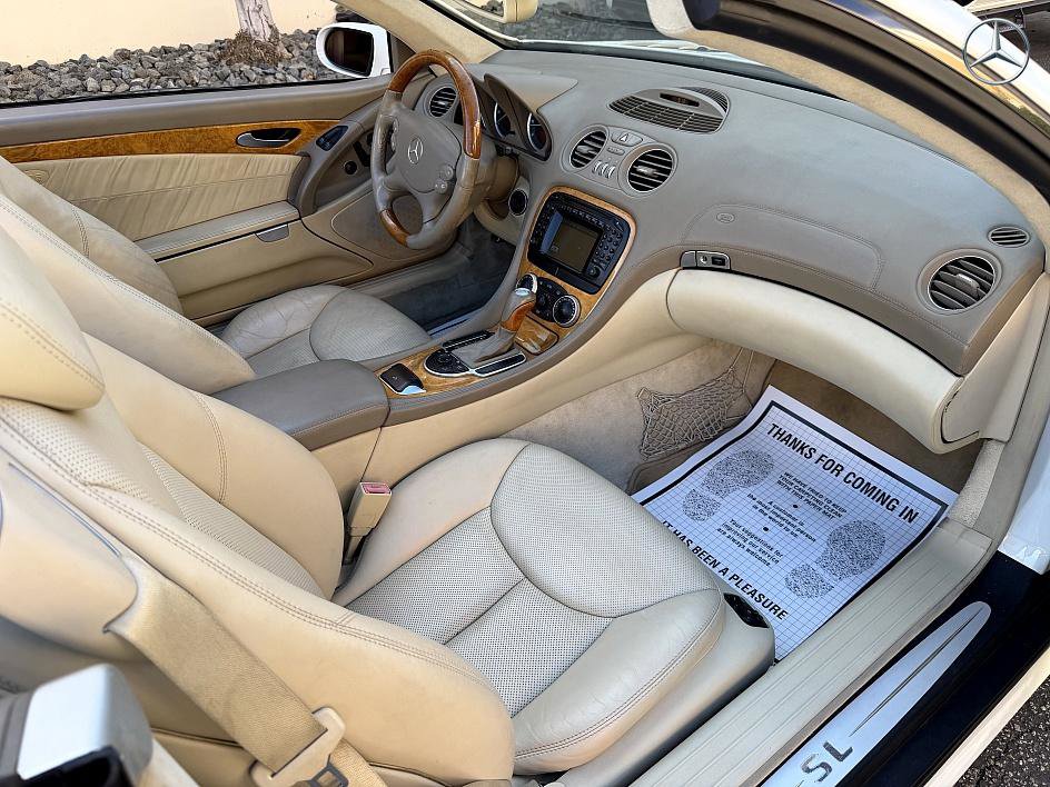 Used 2004 Mercedes-Benz SL 600 image 24