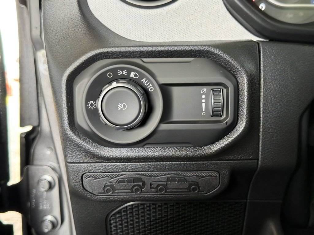 New 2026 Jeep Wrangler Unlimited Sport AWD/4WD image 17