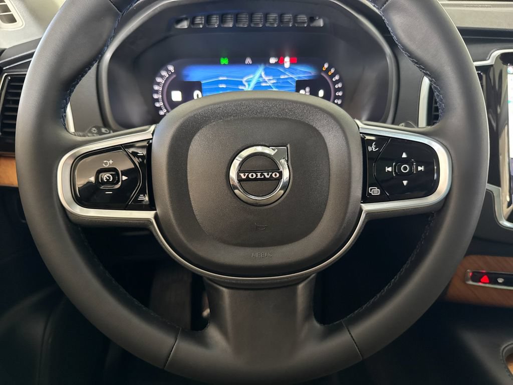 Certified 2023 Volvo XC90 B5 Plus AWD/4WD image 24