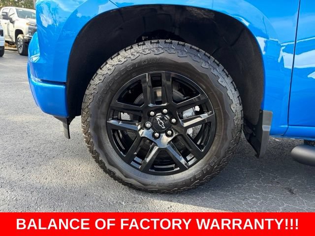 Certified 2025 Chevrolet Silverado 1500 Custom w/ Turbomax Blackout Package RWD image 9