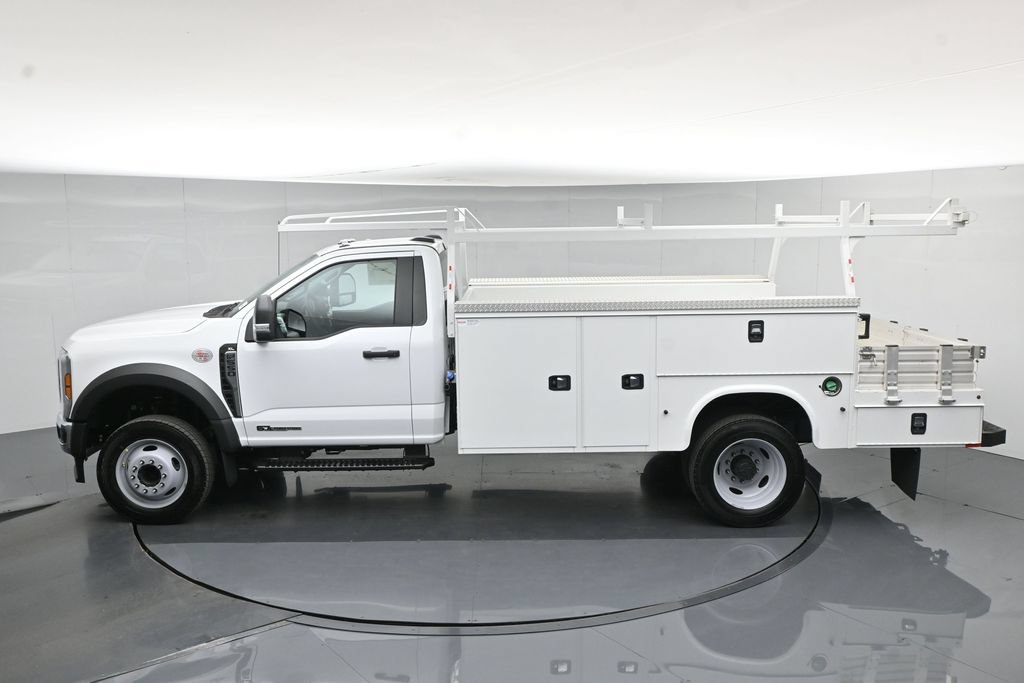 New 2026 Ford F550 2WD Regular Cab Super Duty image 44