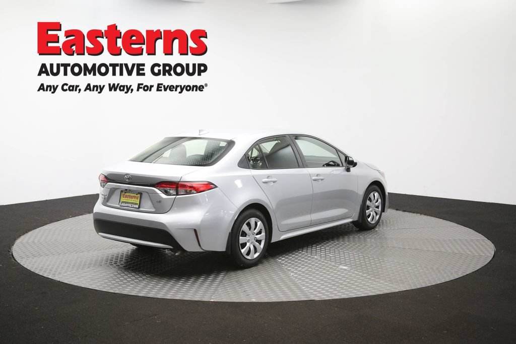 Used 2022 Toyota Corolla LE FWD image 39