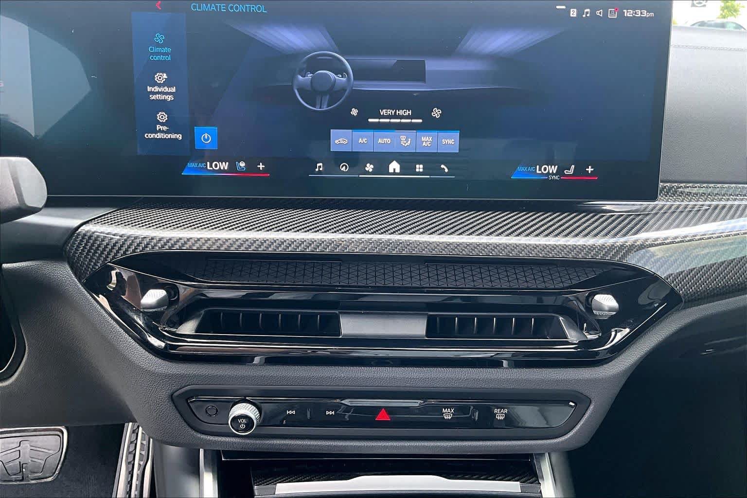 Used 2026 BMW M4 Competition w/ Executive Package RWD image 30