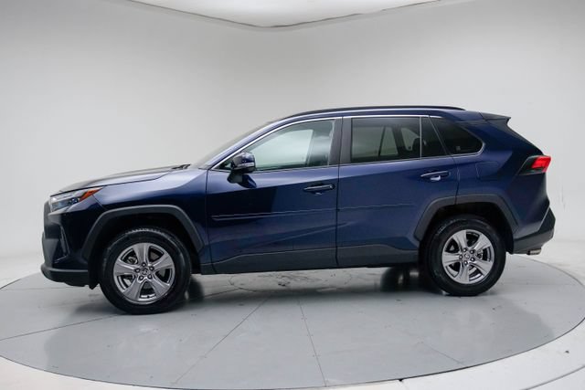 Used 2025 Toyota RAV4 XLE AWD/4WD image 7