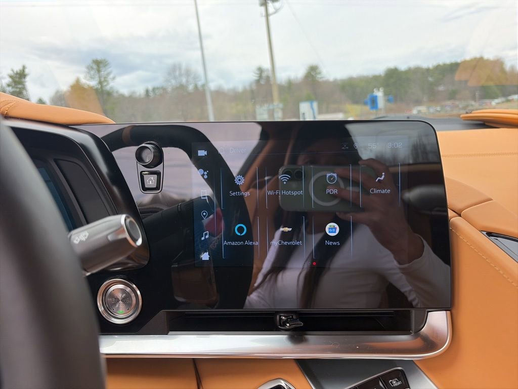 Used 2024 Chevrolet Corvette Stingray Premium Conv w/ Z51 Performance Package image 13