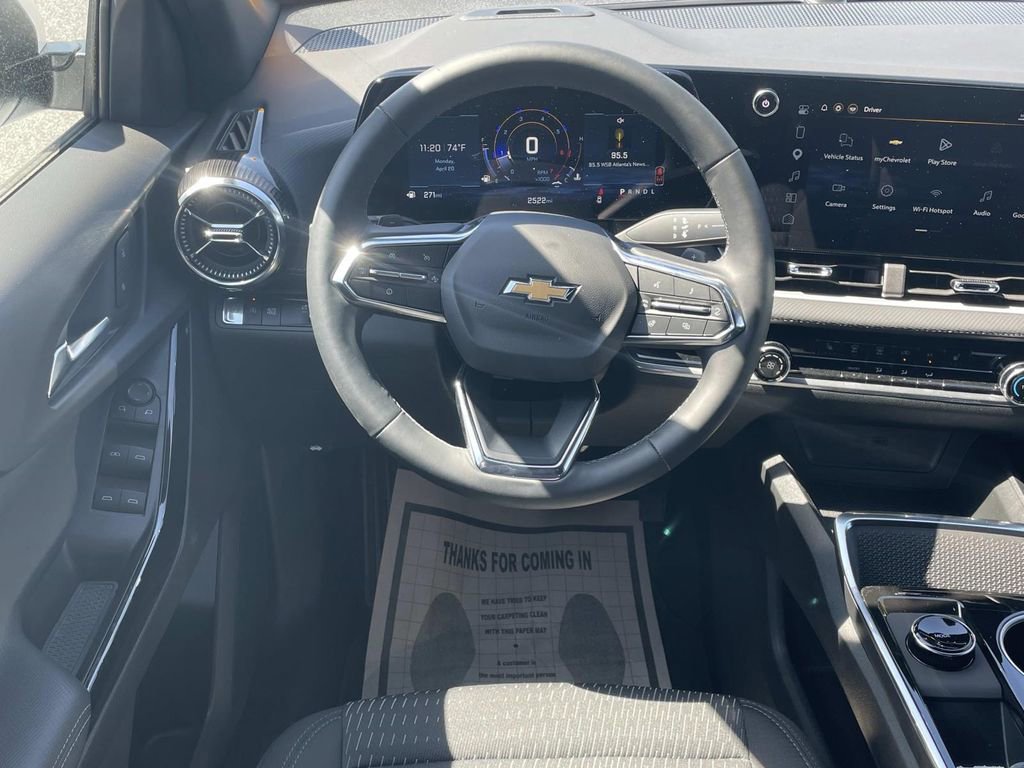 New 2026 Chevrolet Equinox LT image 13