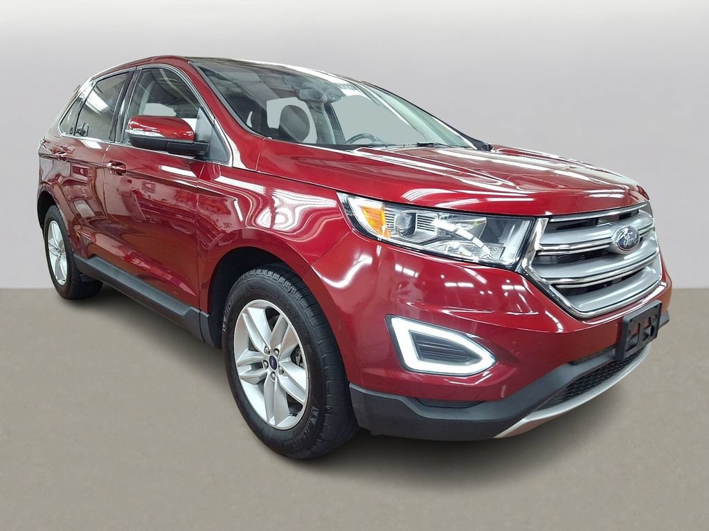 Used 2018 Ford Edge SEL w/ Equipment Group 201A AWD/4WD image 3