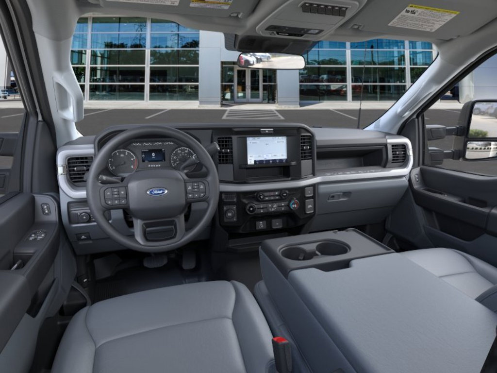 New 2025 Ford F550 4x4 Regular Cab Super Duty image 9