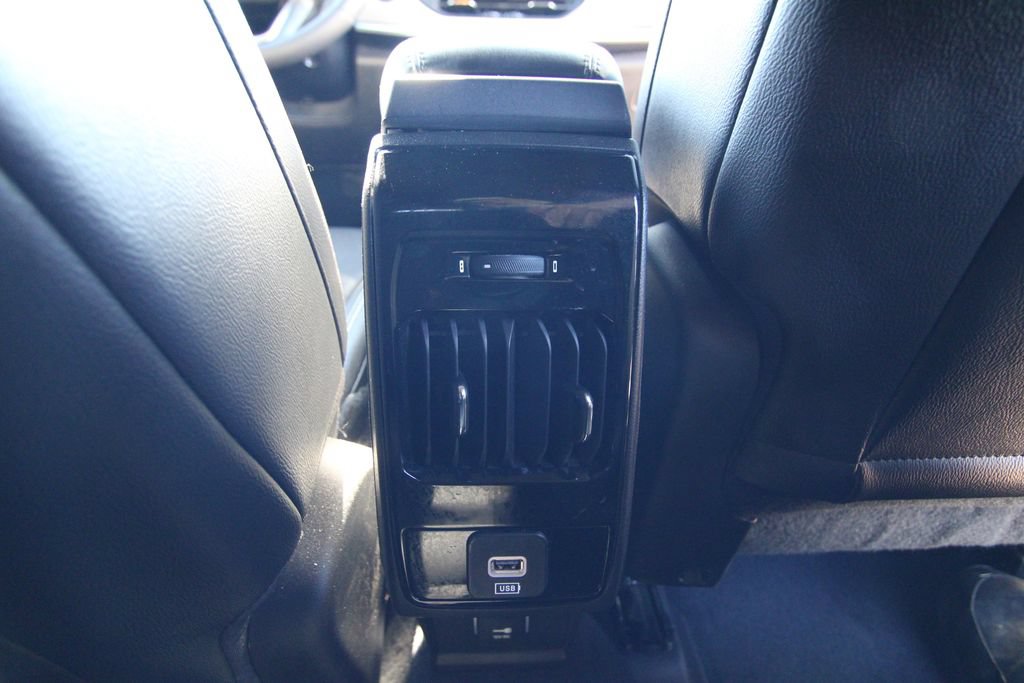 Used 2025 Jeep Compass Limited AWD/4WD image 39