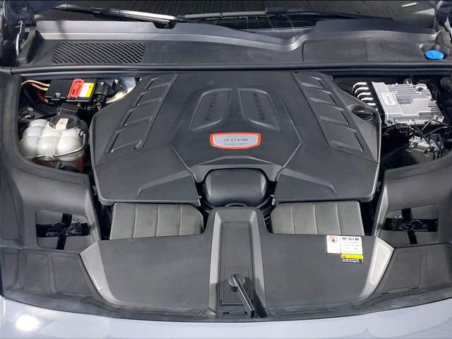 Certified 2022 Porsche Cayenne Turbo GT AWD/4WD image 25