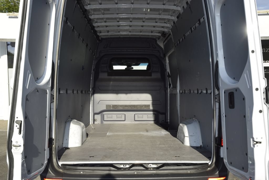 Used 2024 Mercedes-Benz Sprinter 2500 w/ Acoustic Package image 12