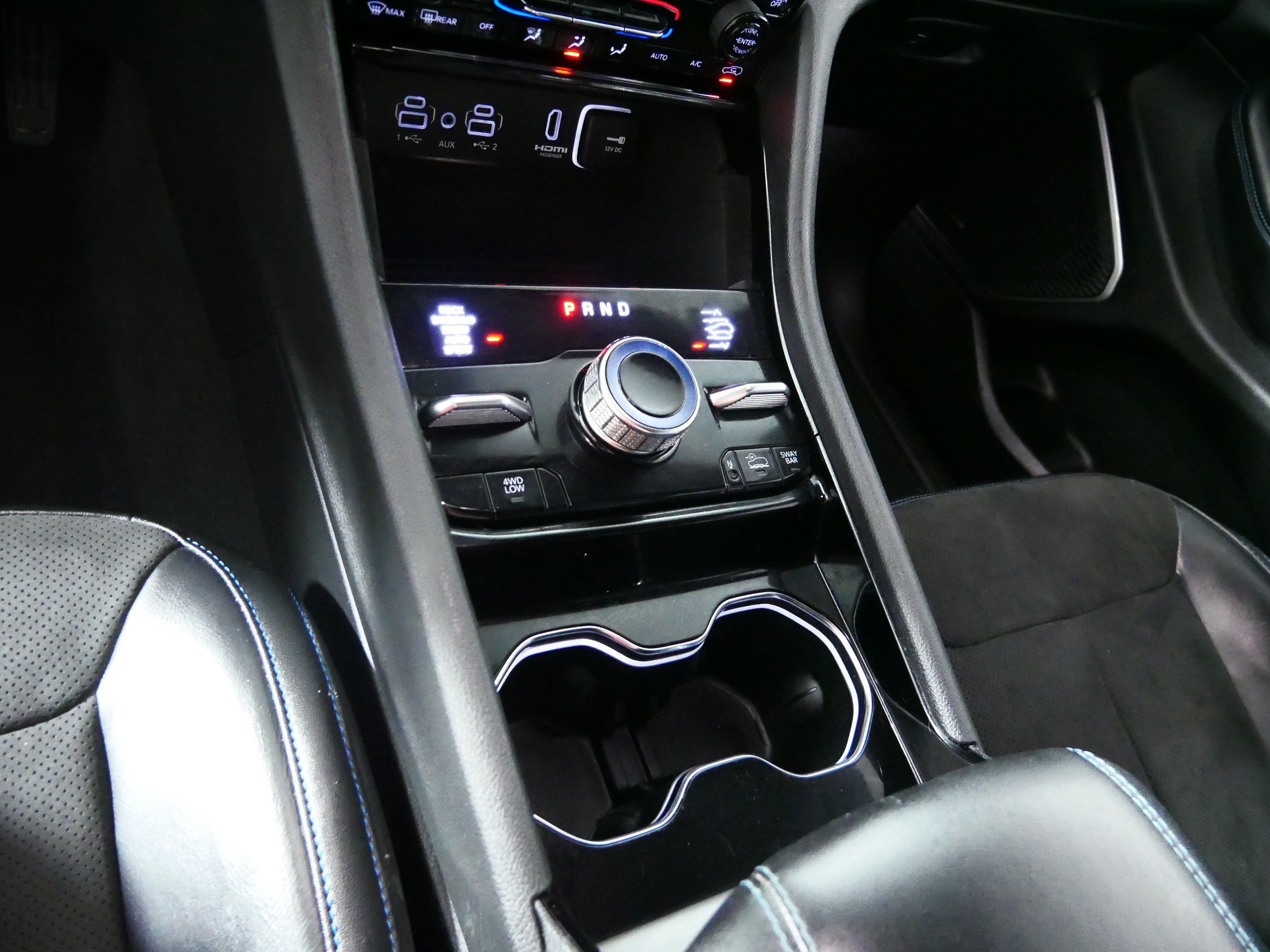 Used 2022 Jeep Grand Cherokee Trailhawk AWD/4WD image 24