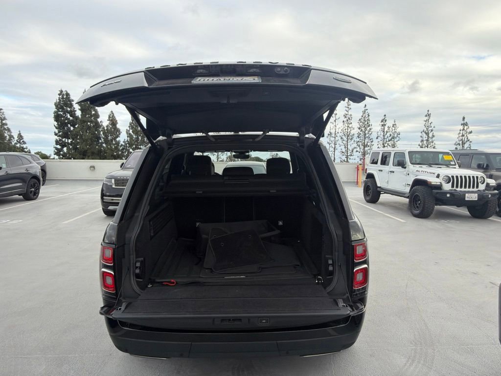 Used 2019 Land Rover Range Rover HSE AWD/4WD image 8