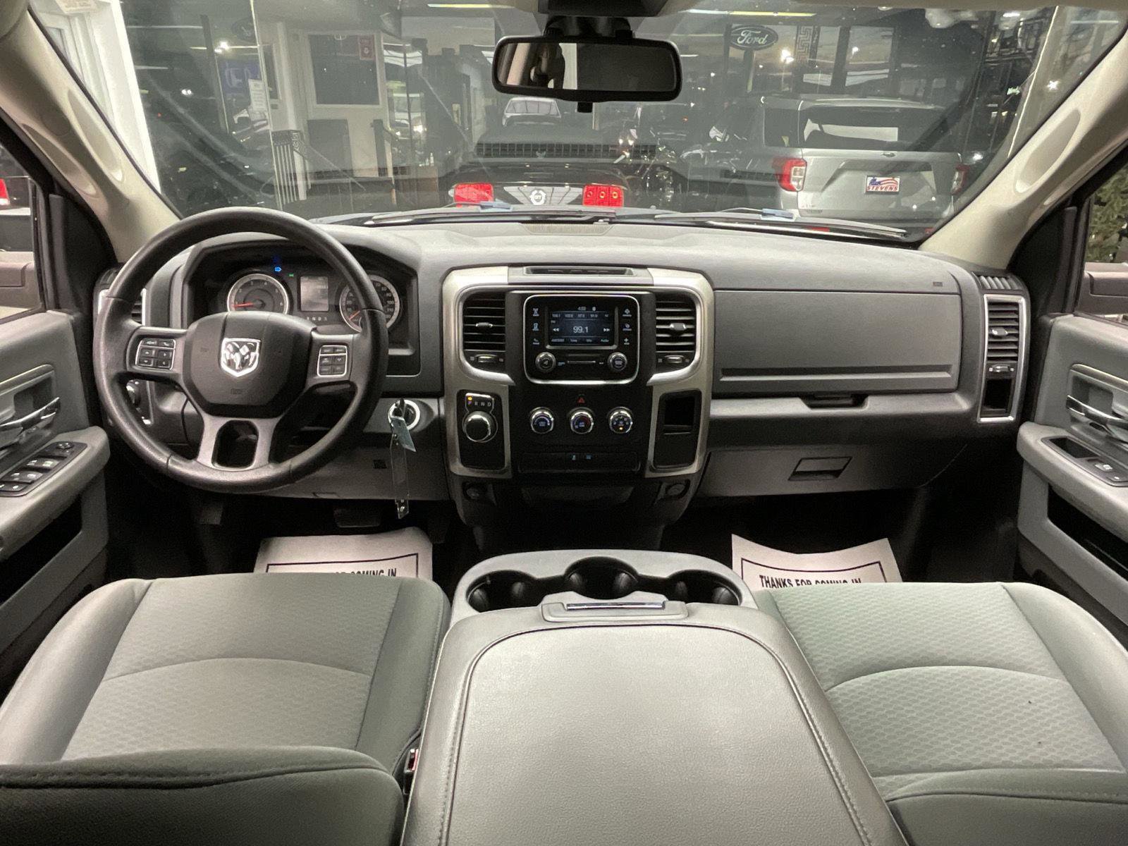 Used 2016 RAM 1500 Classic SLT image 16