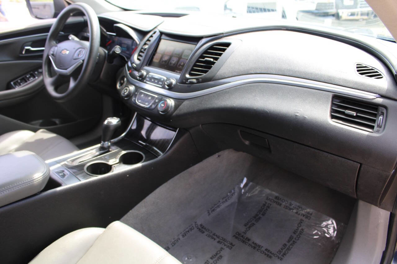 Used 2019 Chevrolet Impala LS FWD image 13