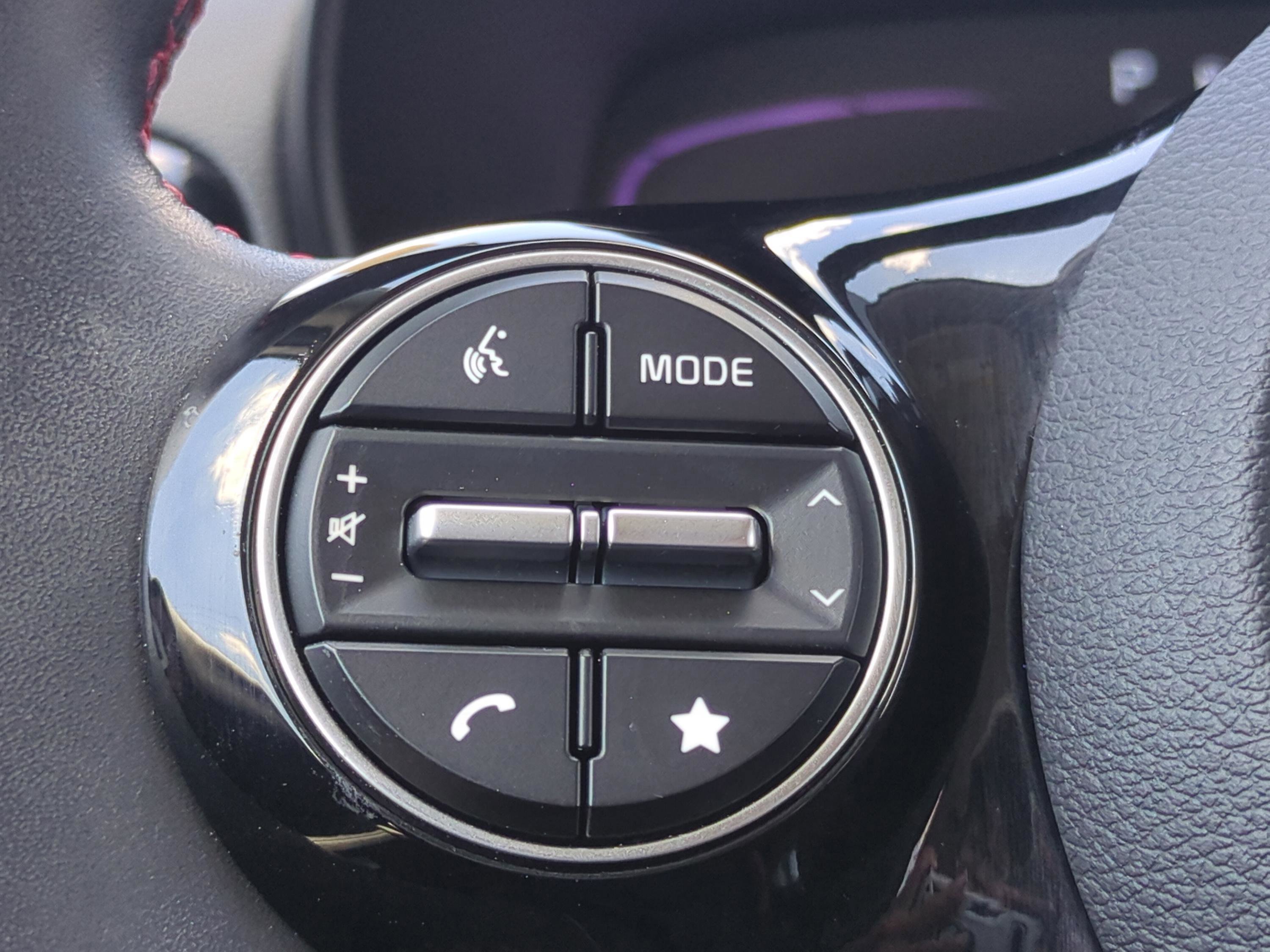 Certified 2023 Kia Soul GT-Line image 23