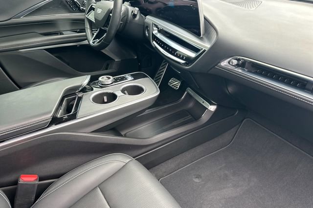 Certified 2024 Cadillac Lyriq Sport AWD/4WD image 16
