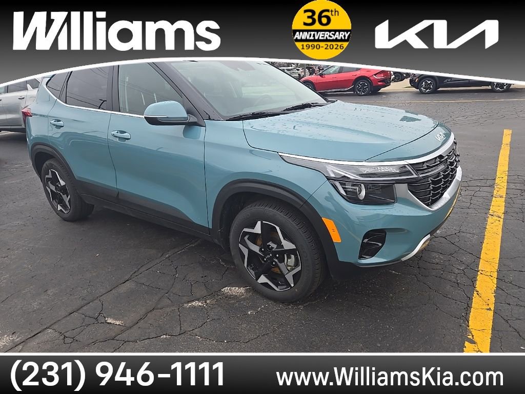 Used 2025 Kia Seltos EX w/ EX Sunroof Package image 7