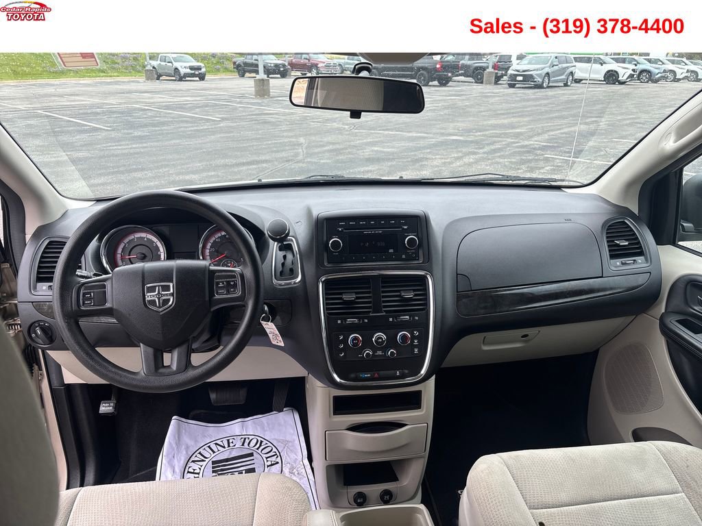 Used 2013 Dodge Grand Caravan SE FWD image 11