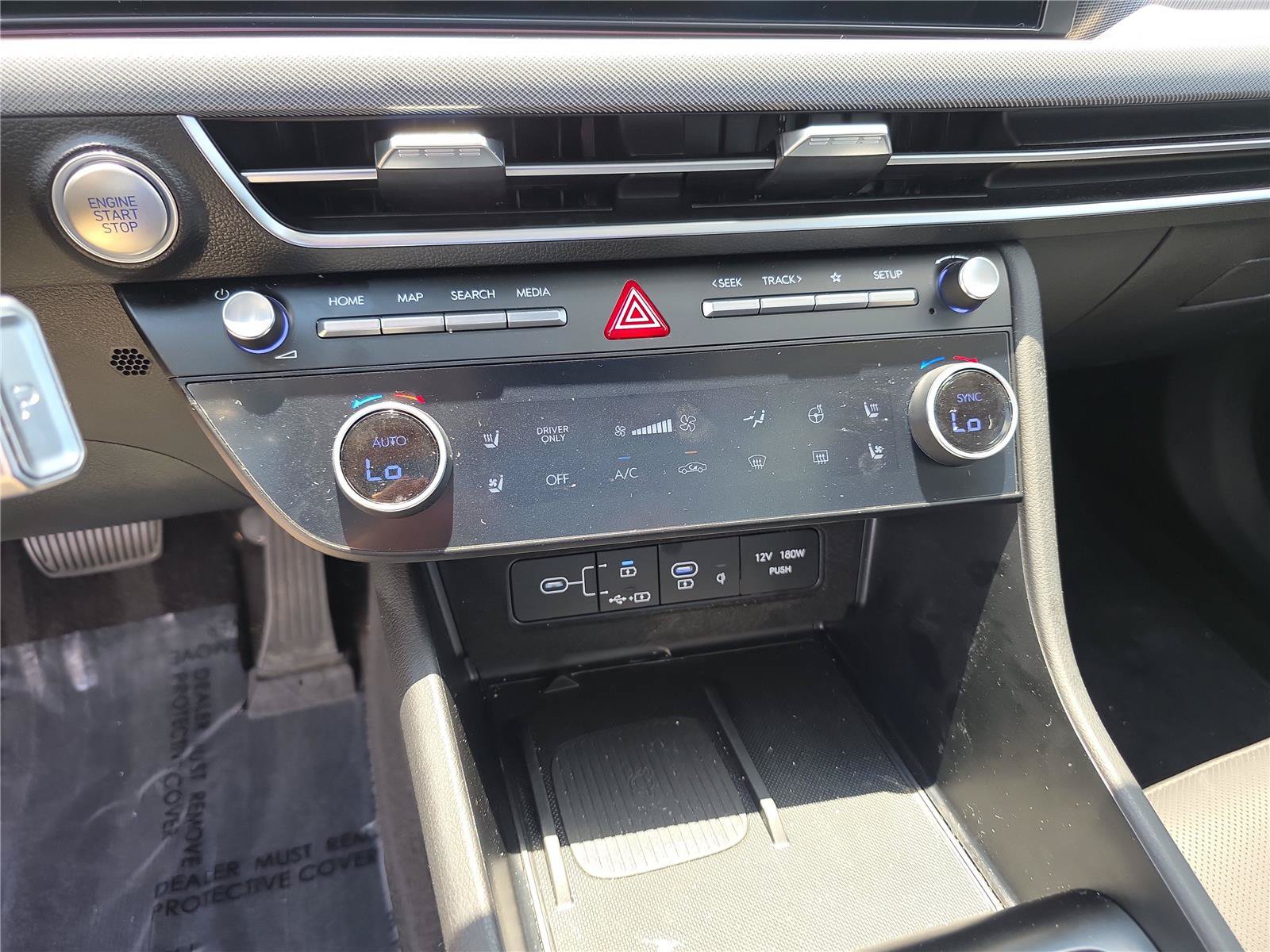 Certified 2025 Hyundai Sonata Limited FWD image 47
