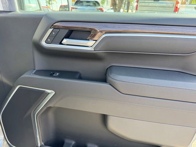 New 2026 Chevrolet Silverado 1500 LT w/ LPO, Dark Essentials Package image 8