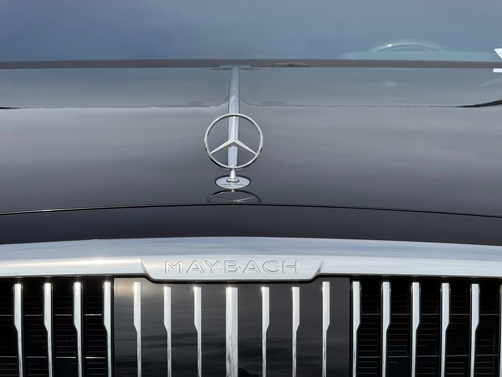 Used 2024 Mercedes-Benz Maybach S 580 4MATIC image 41