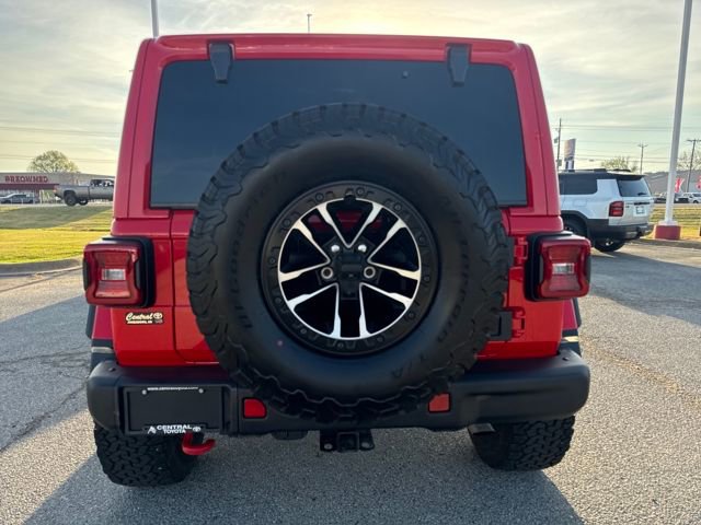 Used 2026 Jeep Wrangler Unlimited Rubicon w/ Xtreme 35 Tire Package image 5