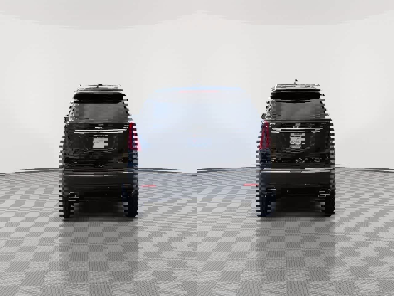 Used 2023 Cadillac XT5 Luxury w/ LPO, Floor Liner Package image 7