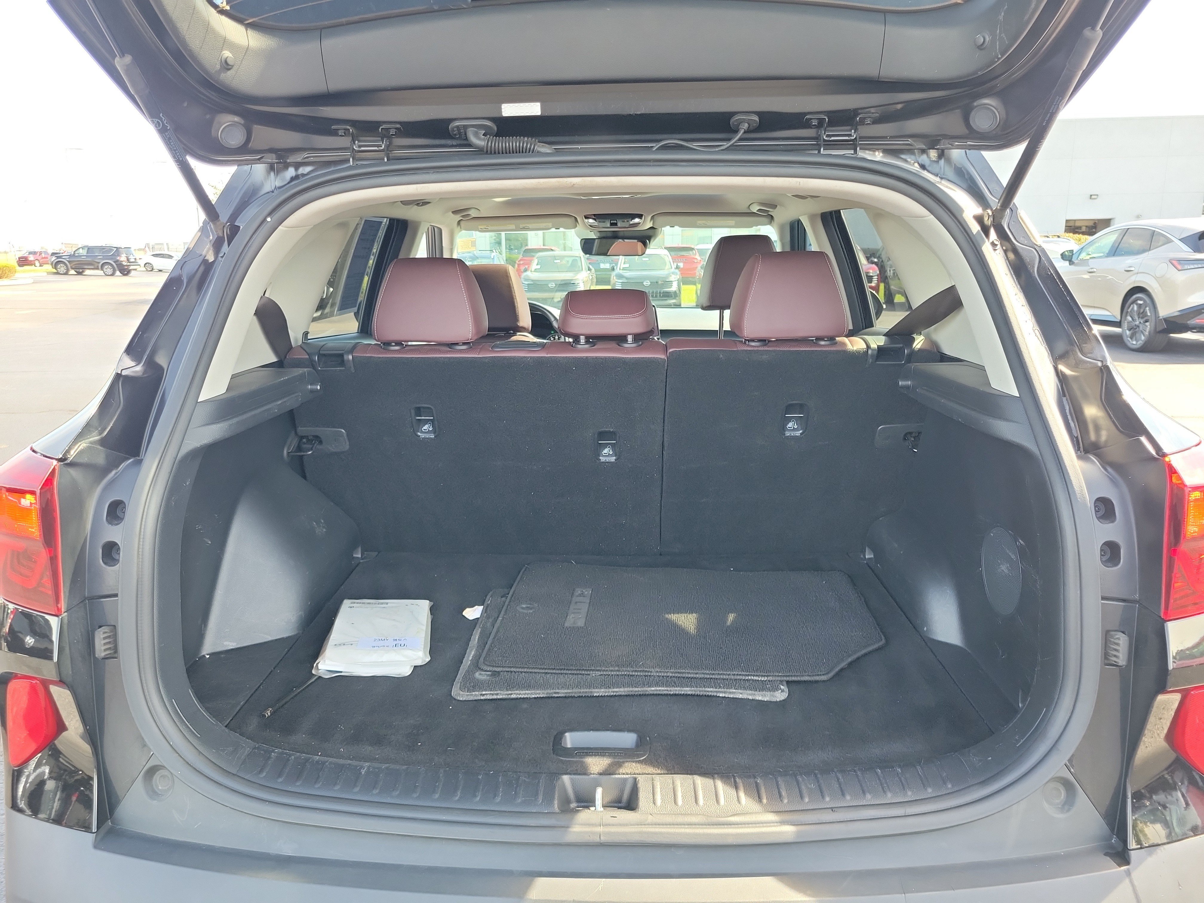 Used 2023 Kia Seltos SX w/ SX Sunroof Package AWD/4WD image 8