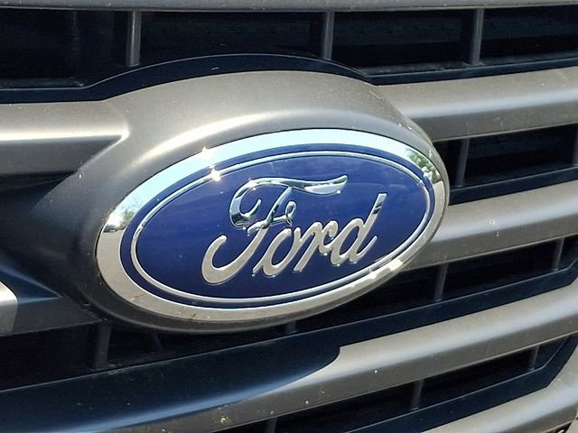 Used 2016 Ford F150 XLT w/ Equipment Group 301A Mid AWD/4WD image 10