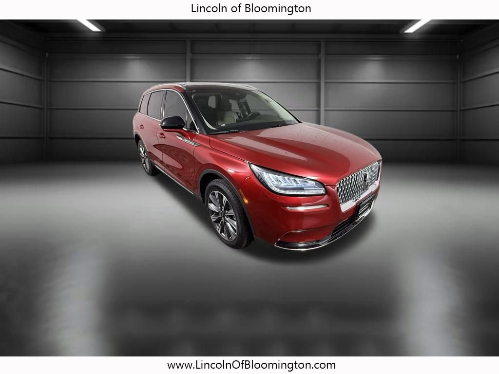 Certified 2022 Lincoln Corsair Reserve w/ Elements Package image 11