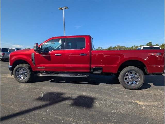 New 2026 Ford F350 Lariat w/ Chrome Package image 4
