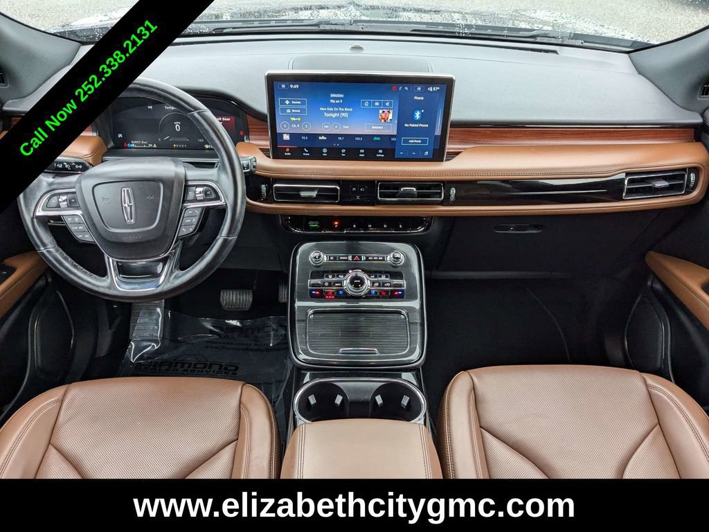 Used 2023 Lincoln Nautilus Reserve image 18