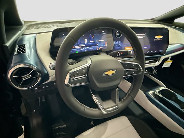 New 2026 Chevrolet Equinox EV LT AWD/4WD image 12