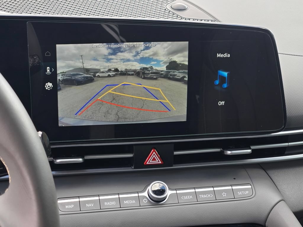Used 2023 Hyundai Elantra SEL w/ Convenience Package FWD image 32
