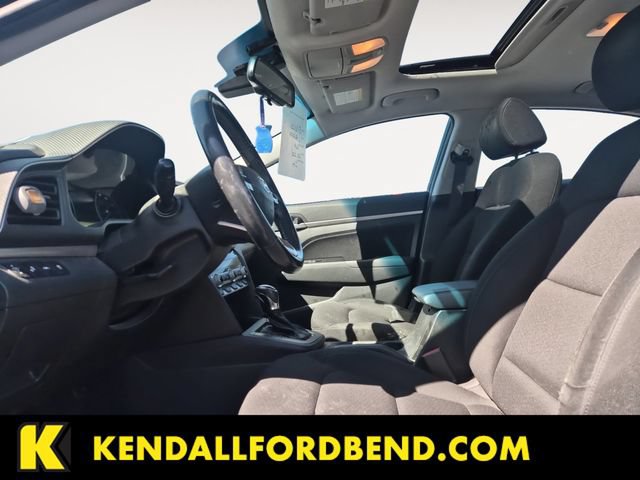 Used 2019 Hyundai Elantra Value Edition w/ Cargo Package FWD image 9