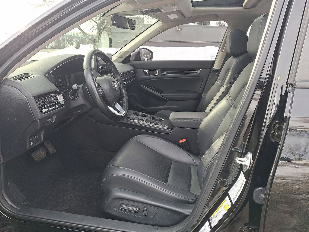 Used 2023 Honda Civic Touring image 11