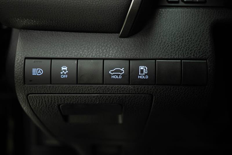 Used 2022 Toyota Camry XSE w/ Carpet Mat Package (TMS) FWD image 31