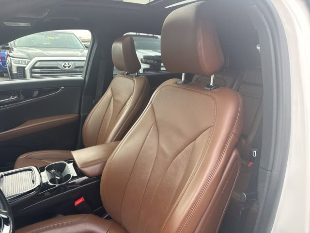 Used 2021 Lincoln Nautilus Reserve w/ Equipment Group 201A image 12