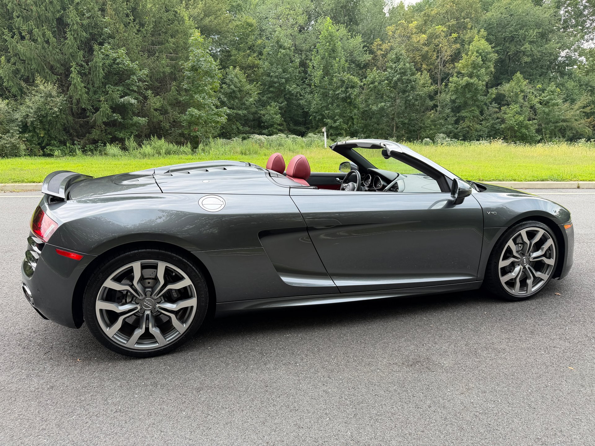 Used 2011 Audi R8 V10 AWD/4WD image 11