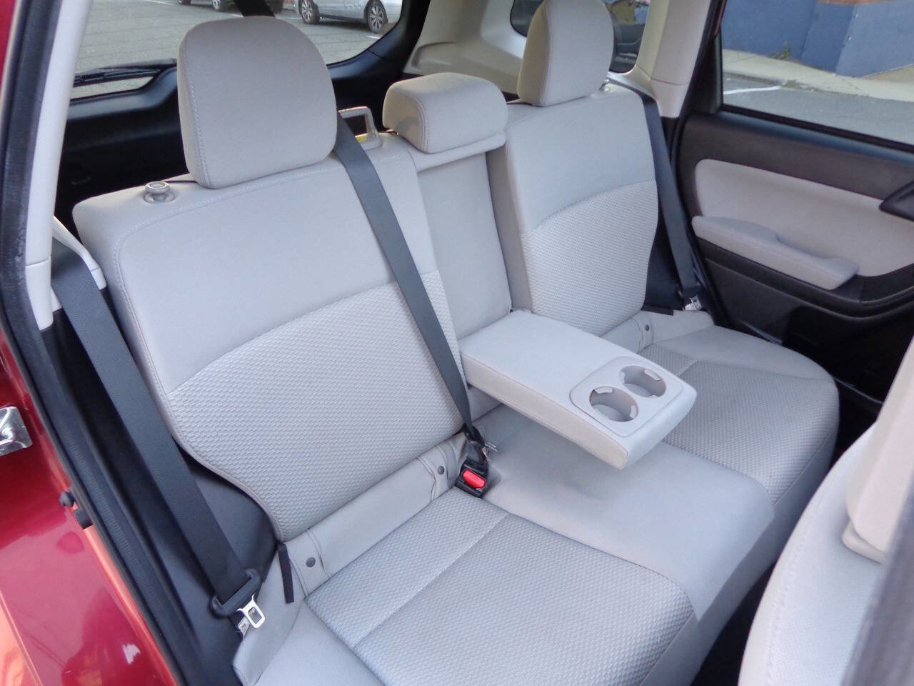 Used 2015 Subaru Forester 2.5i Premium w/ All-Weather Package image 37