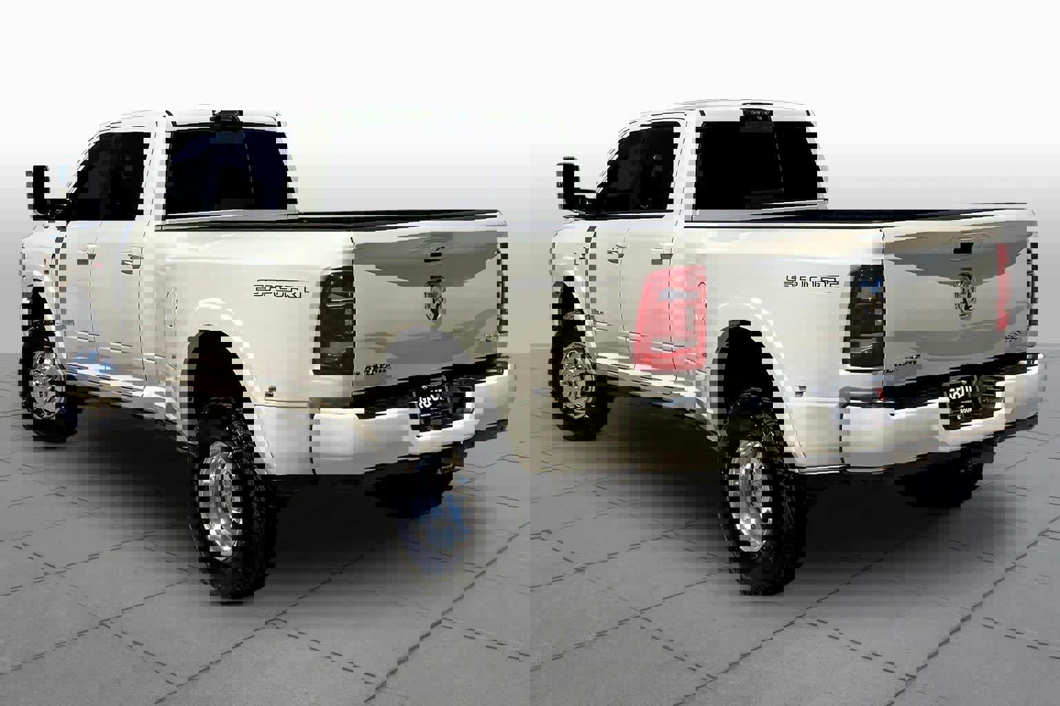 Used 2022 RAM 3500 Laramie image 11