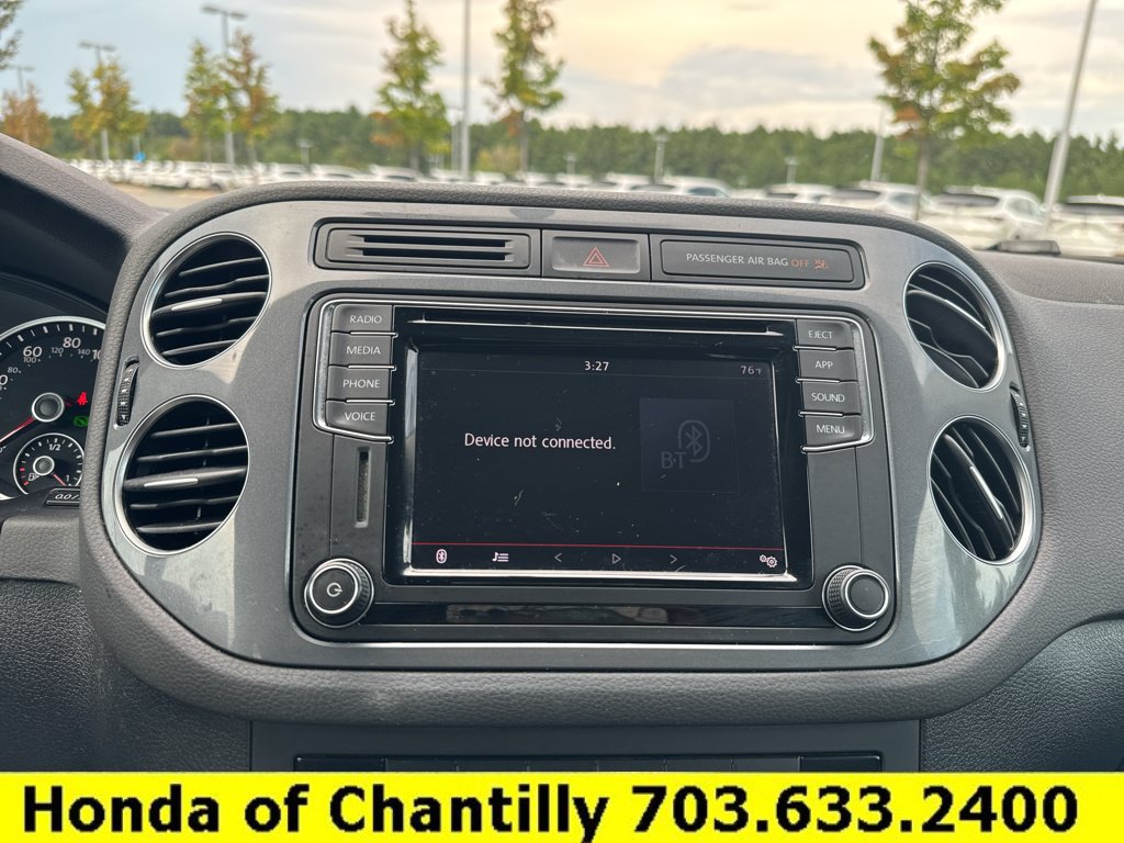 Used 2018 Volkswagen Tiguan Limited AWD/4WD image 14
