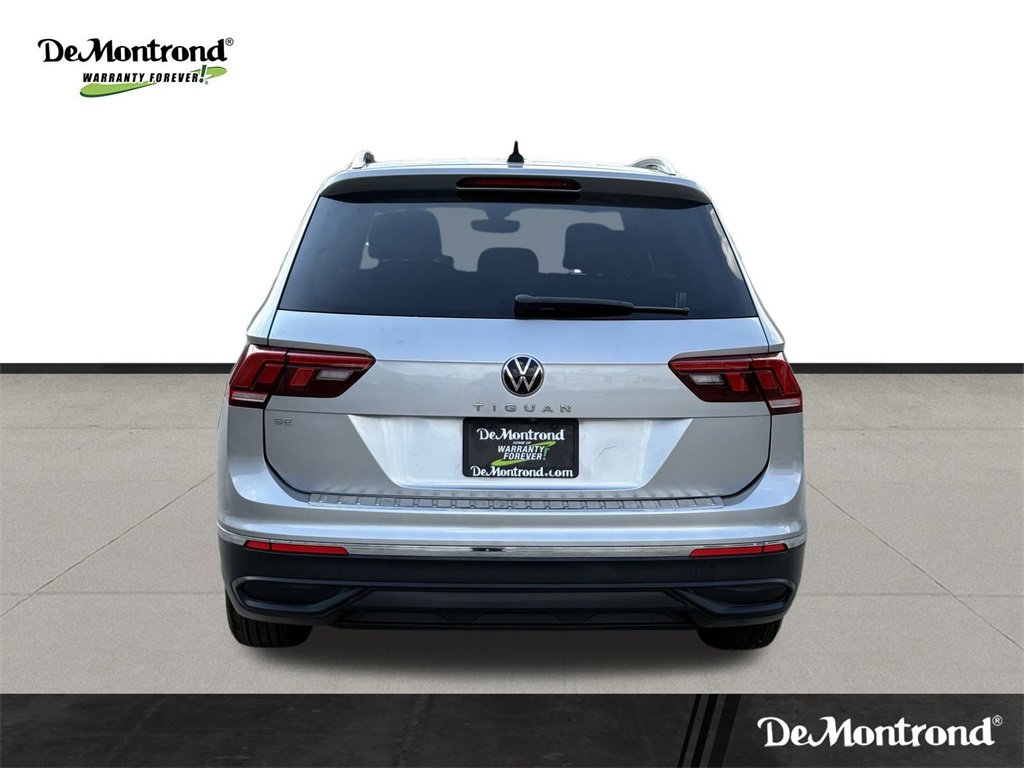 Used 2022 Volkswagen Tiguan SE image 6