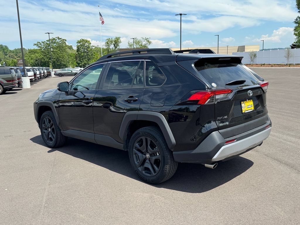 Used 2024 Toyota RAV4 Adventure AWD/4WD image 5