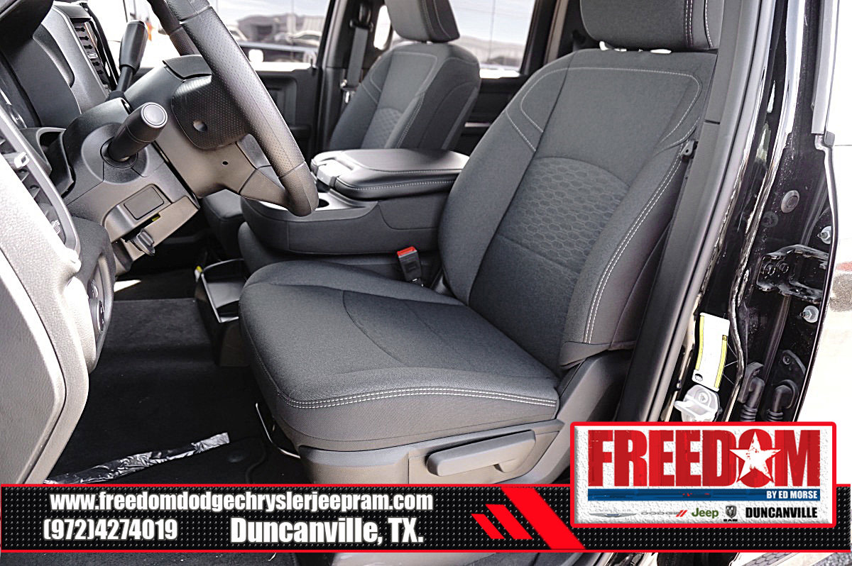 New 2026 RAM 2500 Tradesman AWD/4WD image 13