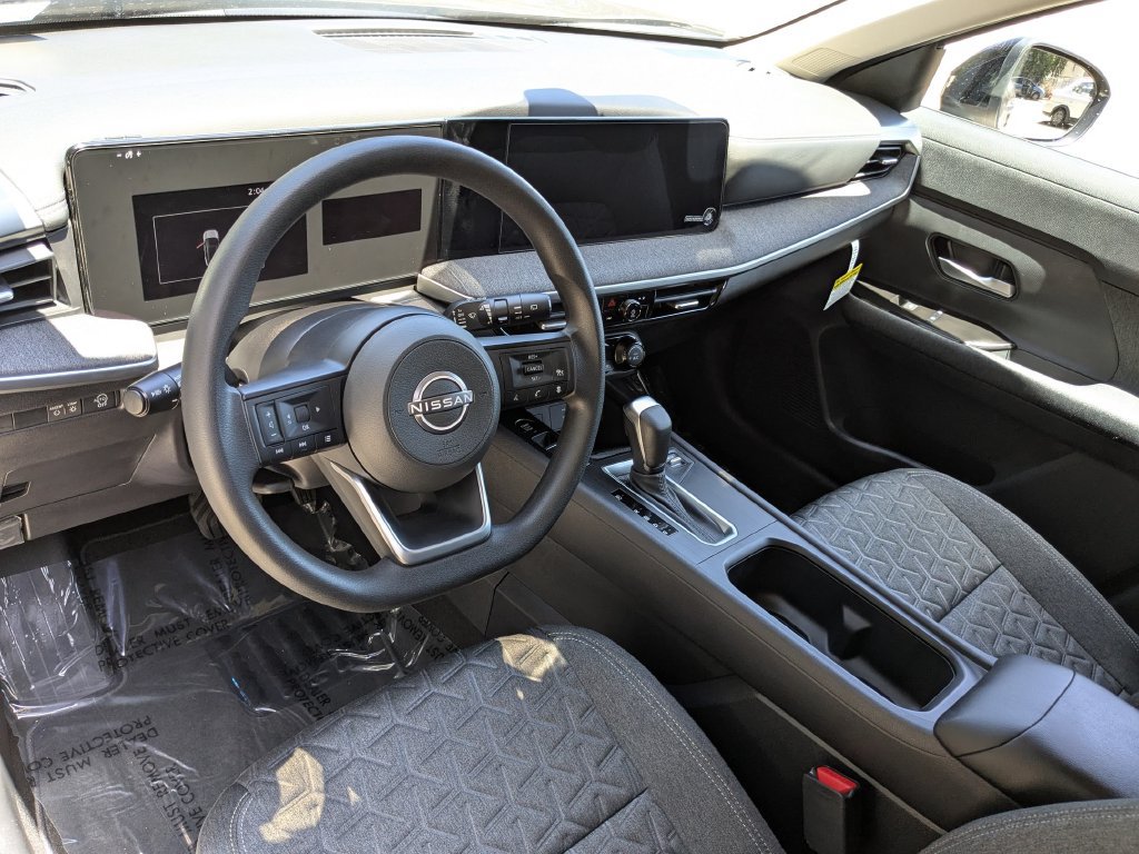 New 2026 Nissan Kicks SV w/ Interior Electronics Package FWD image 14