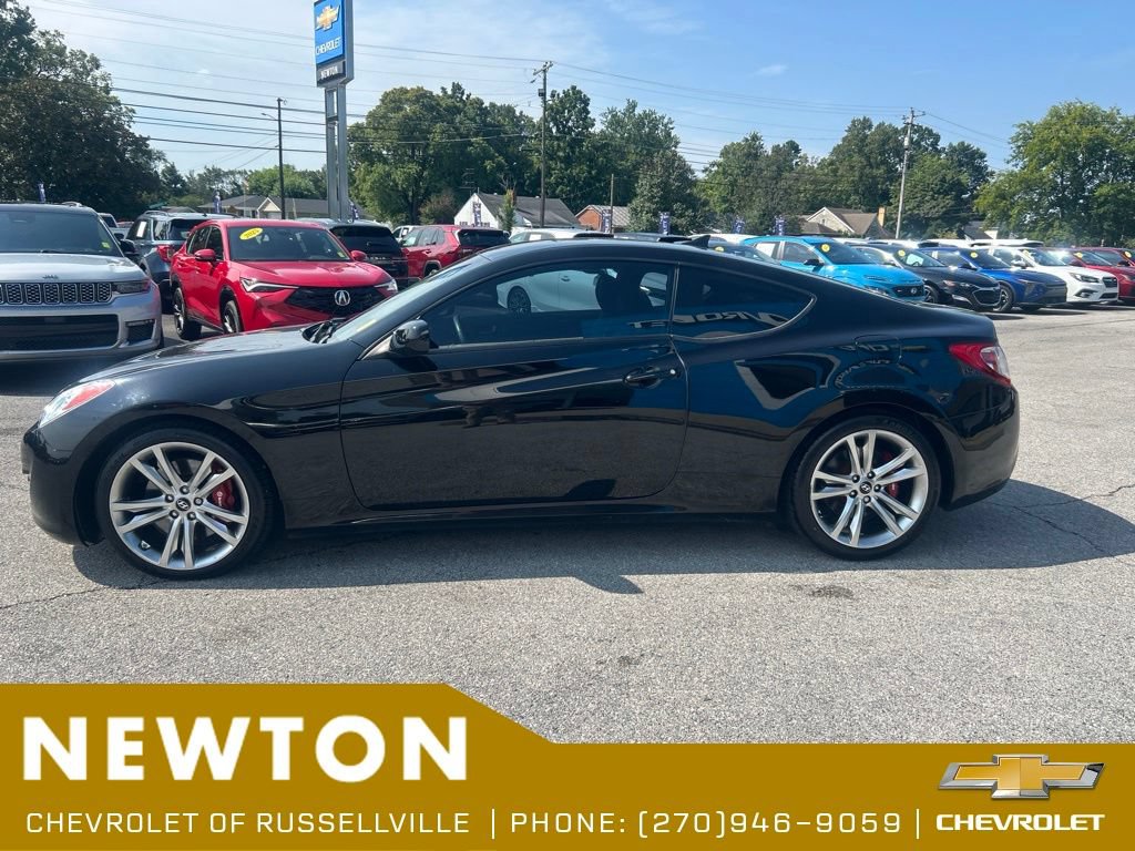 Used 2012 Hyundai Genesis 3.8 RWD image 27