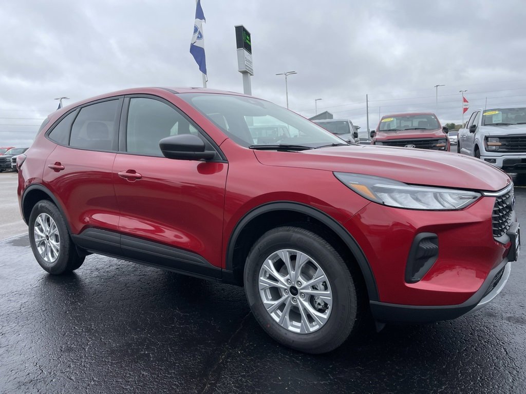 New 2026 Ford Escape Active w/ Cold Weather Package image 2